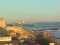 Beach by Barcelona.JPG (18399 bytes)
