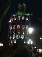 Gaudi 3.JPG (18952 bytes)