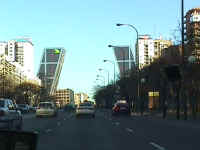 Madrid pisa.JPG (27251 bytes)