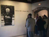 Picaso entrance.JPG (22380 bytes)
