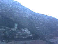 Terraces in landscape.JPG (22996 bytes)